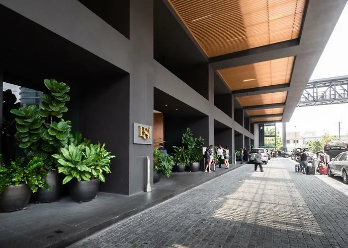 Est Suites Bangsar By Airhost